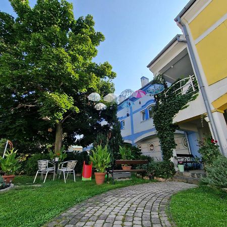 Rozina Apartman Mosonmagyarovar Ngoại thất bức ảnh